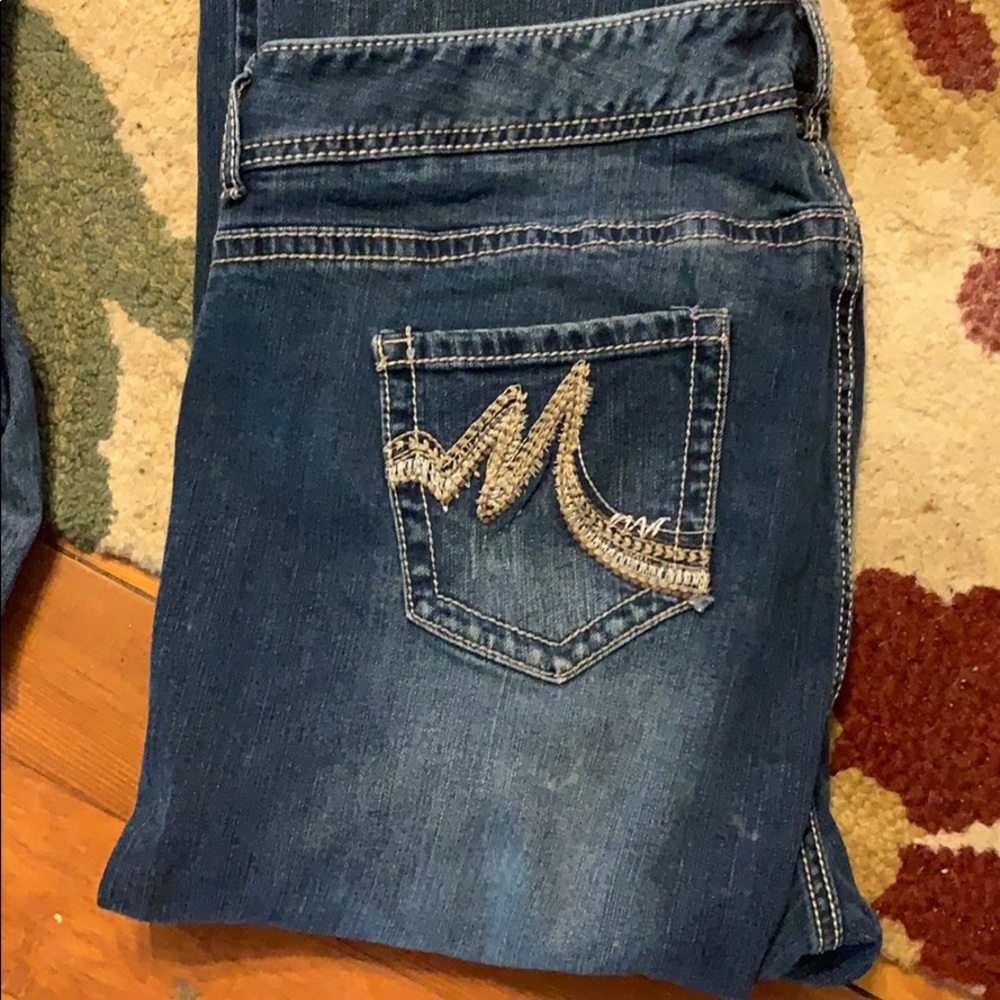 Size 18 short maurices jeans